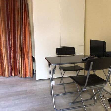 23 Rue De La Chapelle Apartman Párizs Kültér fotó
