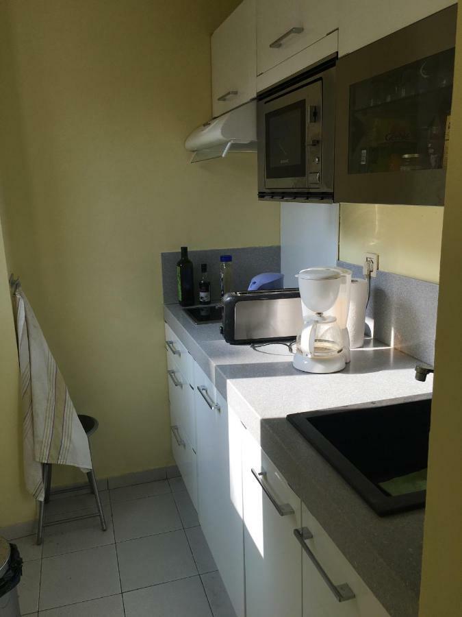23 Rue De La Chapelle Apartman Párizs Kültér fotó