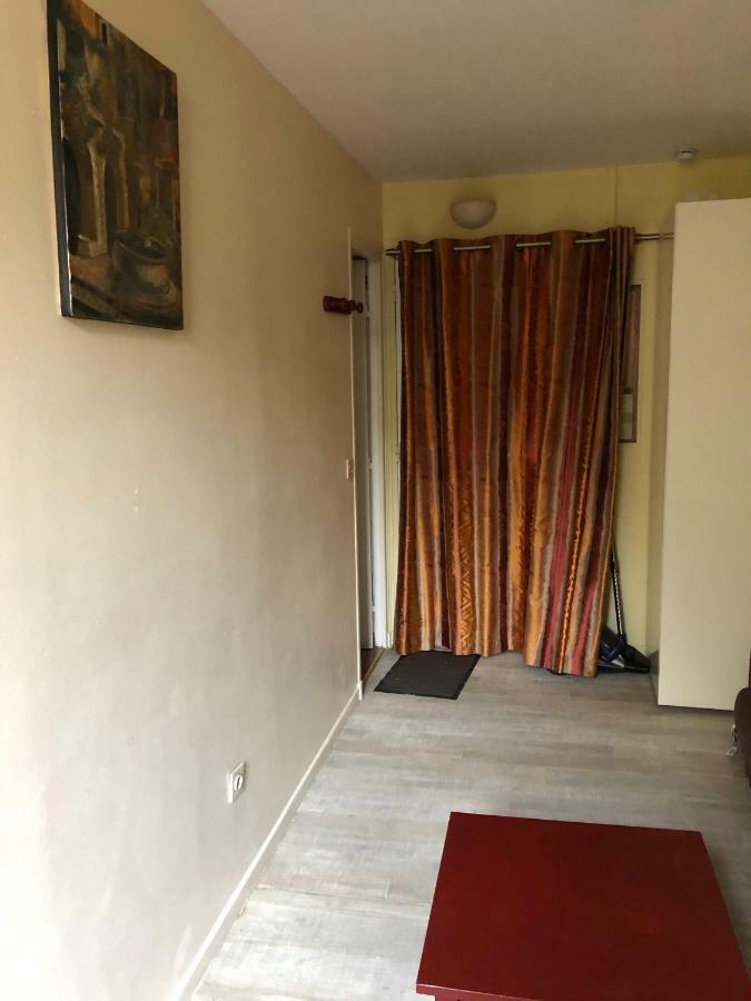 23 Rue De La Chapelle Apartman Párizs Kültér fotó